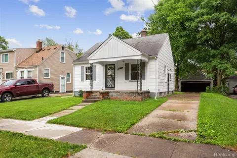 16746 Bramell St, Detroit, MI 48219