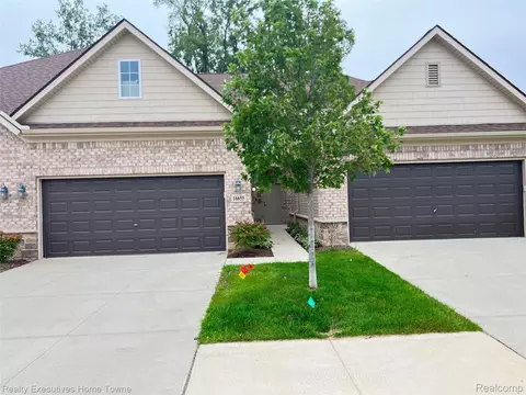 16655 Savor Ln #5, Clinton Township, MI 48035