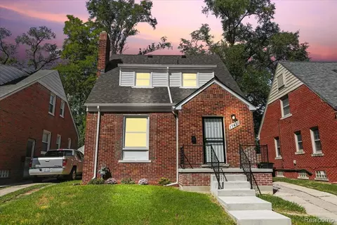 17421 Quincy St, Detroit, MI 48221