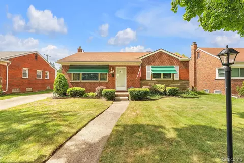 1430 Southfield Rd, Dearborn, MI 48124