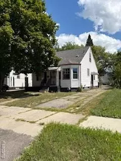 7376 Westwood St, Detroit, MI 48228