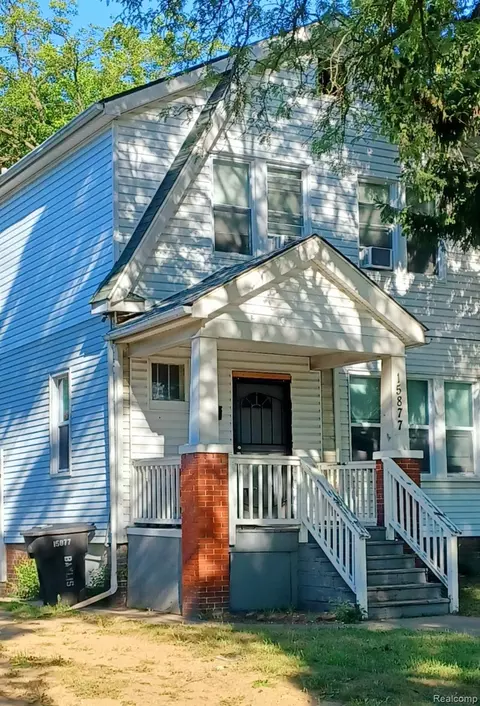 15877 Baylis St, Detroit, MI 48238