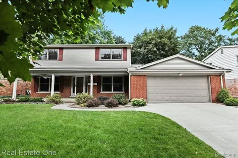 1432 Hartsough St, Plymouth, MI 48170