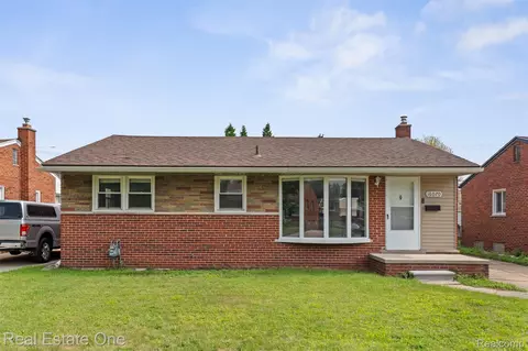 16070 Euclid Ave, Allen Park, MI 48101