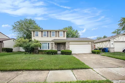 1937 S Cavalier Dr, Canton, MI 48188