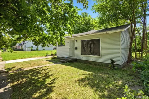 21455 Pickford St, Detroit, MI 48219