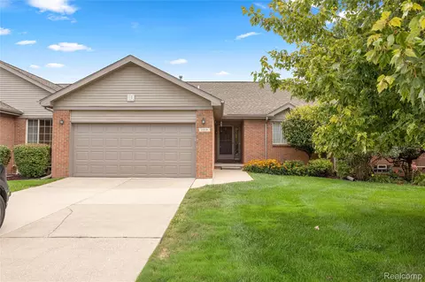 1919 Pebble Creek Dr, Canton, MI 48188