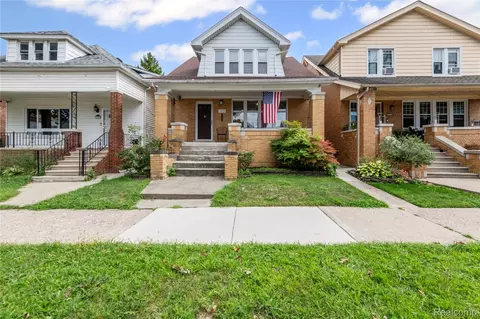 3898 Prescott St, Hamtramck, MI 48212