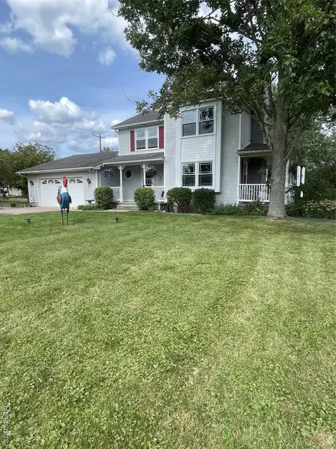 24333 Dugan Dr, Huron, MI 48164