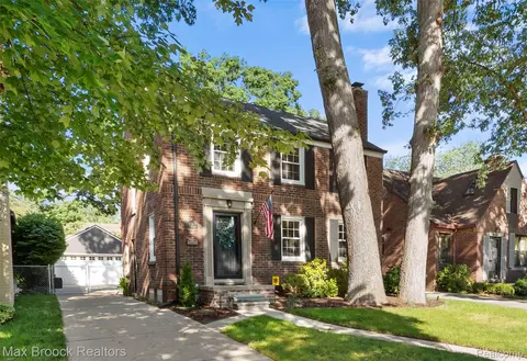 651 N Melborn St, Dearborn, MI 48128