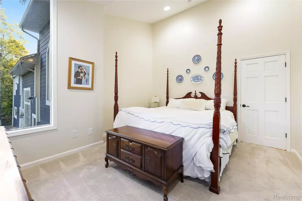 Bedroom - 46150 7 Mile Rd, Northville, MI 48167 photo 5 of 8