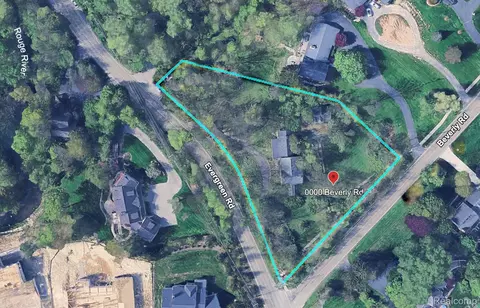 000 Beverly Rd, Beverly Hills, MI 48025