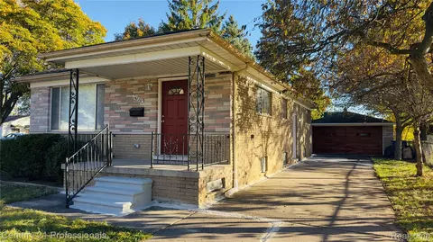 14220 Freeman St, Warren, MI 48089