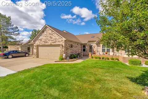 43559 Riverbend Blvd, Clinton Township, MI 48038