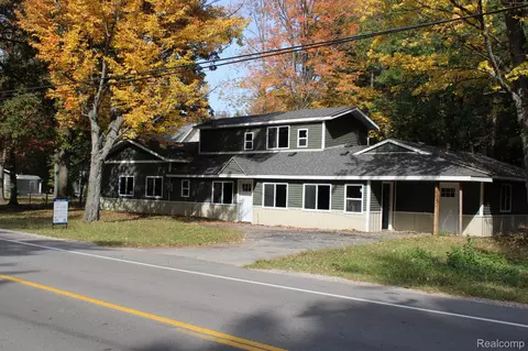 6656 E Houghton Lake Dr, Markey, MI 48629
