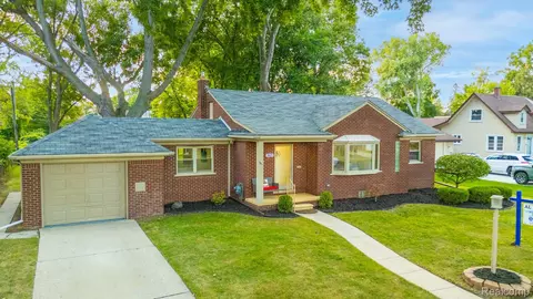 3820 Parker St, Dearborn, MI 48124
