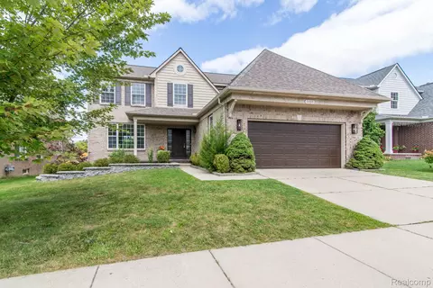 2605 Nadia Ct, Ann Arbor, MI 48105