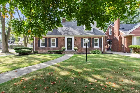 14303 Archdale St, Detroit, MI 48227