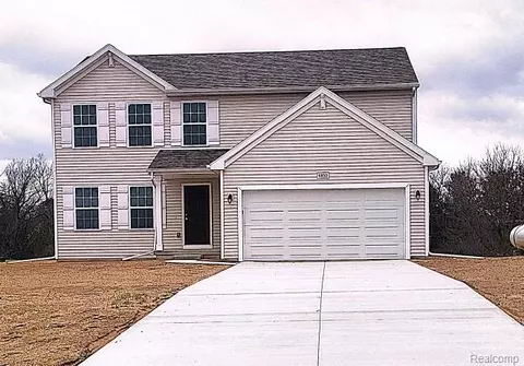 6850 Kappler Dr, Brooklyn, MI 49230