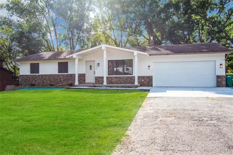 21423 Gill Rd, Farmington, MI 48335
