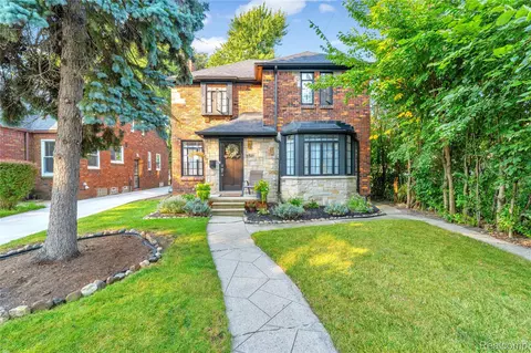 5581 Harvard Rd, Detroit, MI 48224