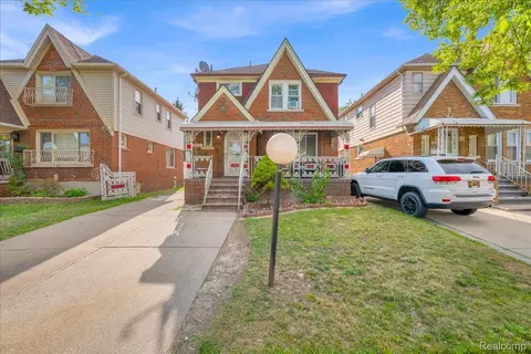 6101 Appoline St, Dearborn, MI 48126