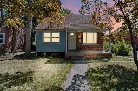 11828 Wayburn St, Detroit, MI 48224