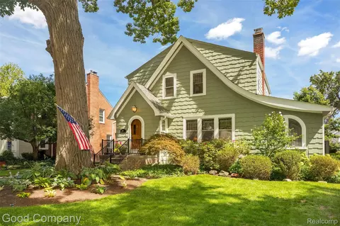 1022 Maplegrove Ave, Royal Oak, MI 48067