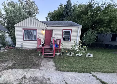1320 White St, Port Huron, MI 48060