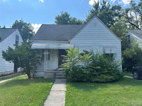 19425 Faust Ave, Detroit, MI 48219