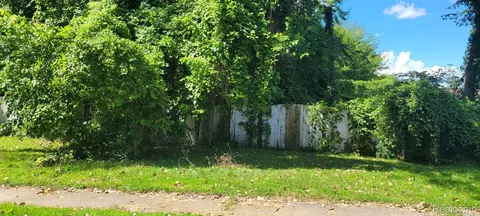 lot215 2nd, Romulus, MI 48174