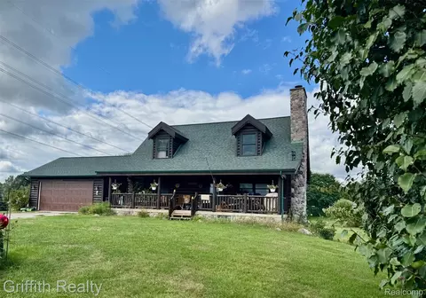 5748 W Coon Lake Rd, Marion, MI 48843