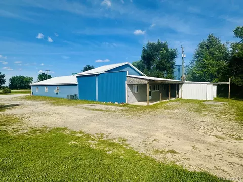 4027 W Caro Rd, Juniata, MI 48723