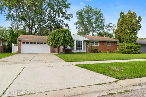 23661 Demley Dr, Clinton Township, MI 48035