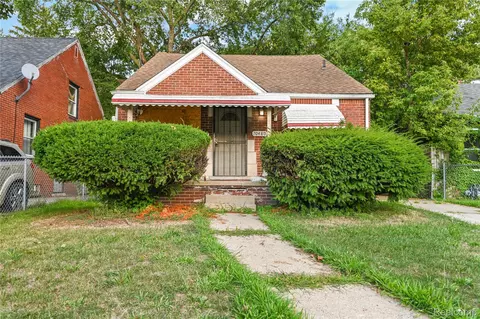 20480 Hull St, Highland Park, MI 48203