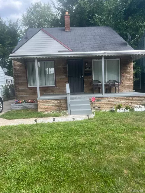19400 Dwyer St, Detroit, MI 48234