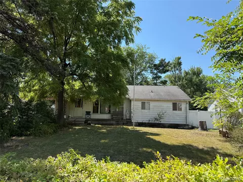 3245 Van Horn Rd, Trenton, MI 48183