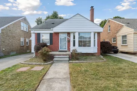 6642 Shenandoah Ave, Allen Park, MI 48101