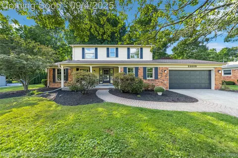 22809 Balcombe, Novi, MI 48375