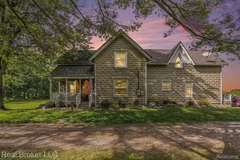 3068 Wade Rd, Mussey, MI 48014