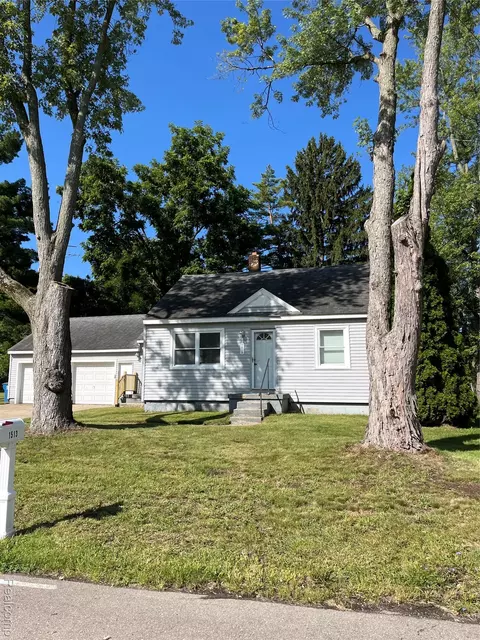 1513 N Seymour Rd, Flushing, MI 48433