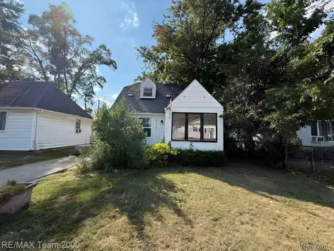 23131 Tawas Ave, Hazel Park, MI 48030