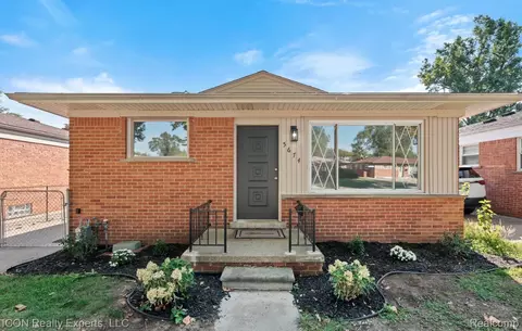 5674 N Lafayette St, Dearborn Heights, MI 48127