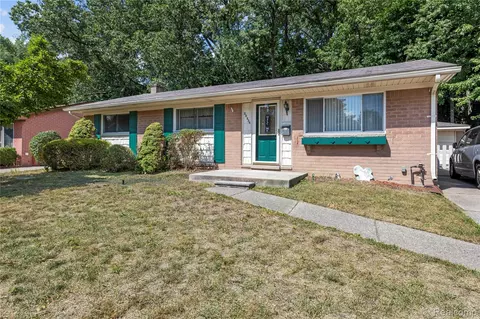 35834 Florane St, Westland, MI 48186
