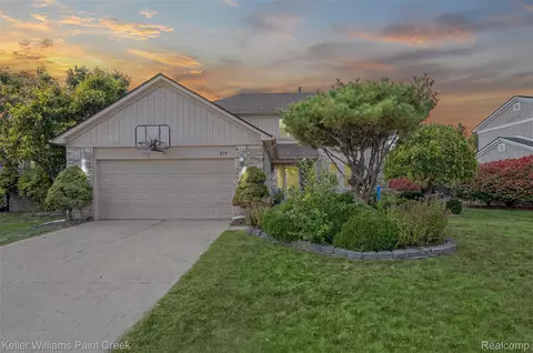 278 Cornell St, Canton, MI 48188