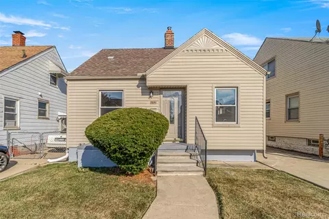 5152 Kenilworth St, Dearborn, MI 48126