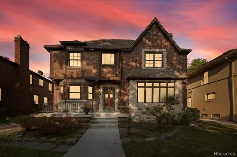 17205 Muirland St, Detroit, MI 48221