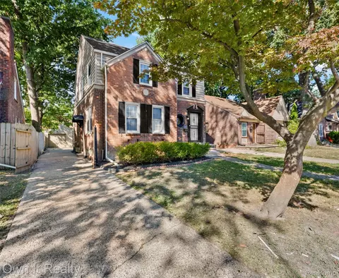 5275 Three Mile Dr, Detroit, MI 48224
