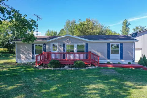 1883 N Branch Rd, Deerfield, MI 48461