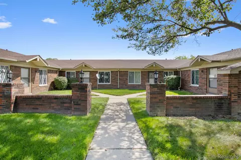 30869 Washington Blvd, Warren, MI 48093